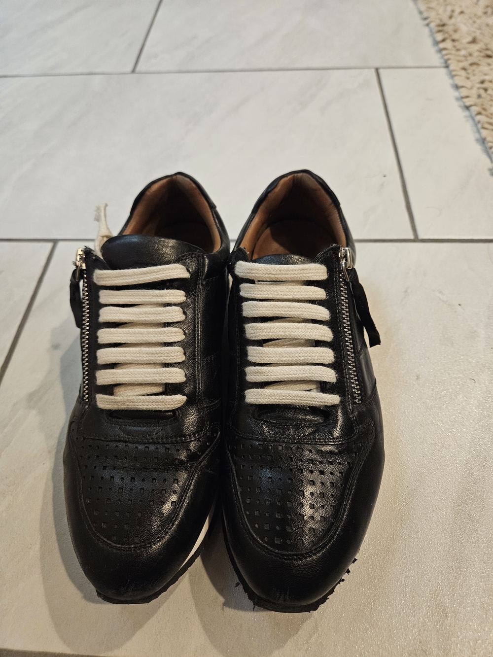 Men's Black Leather Casual Sneakers with White Laces